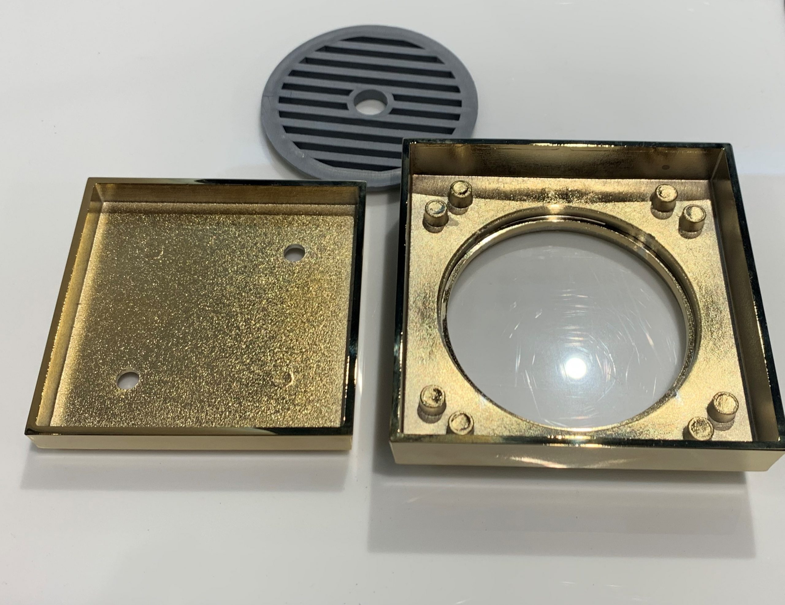 115×115×35mm Gold Smart Tile Insert Floor Waste Shower Grate Drain (88mm Outlet)