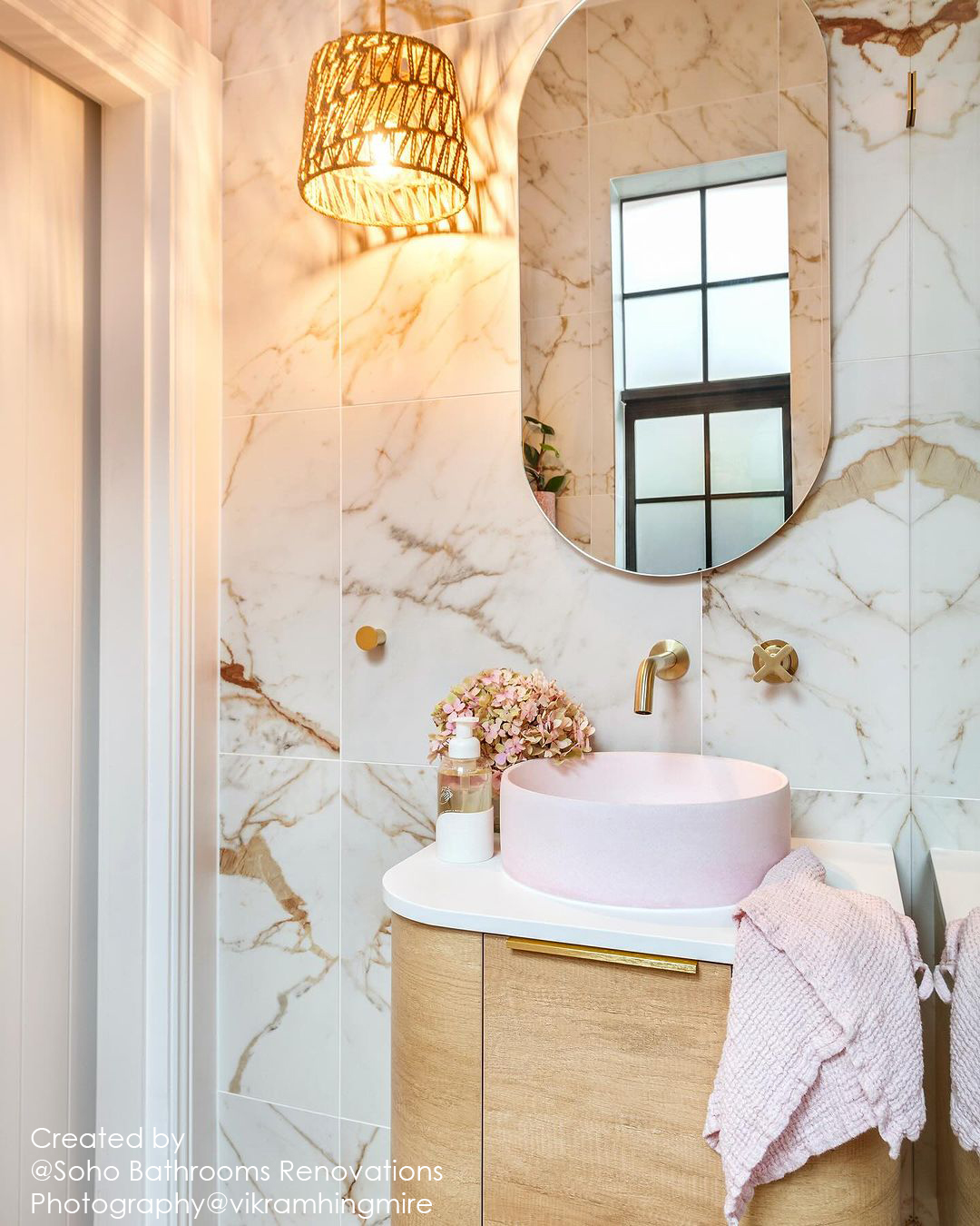 Bondi Natural Oak Wall Hung Curve Vanity